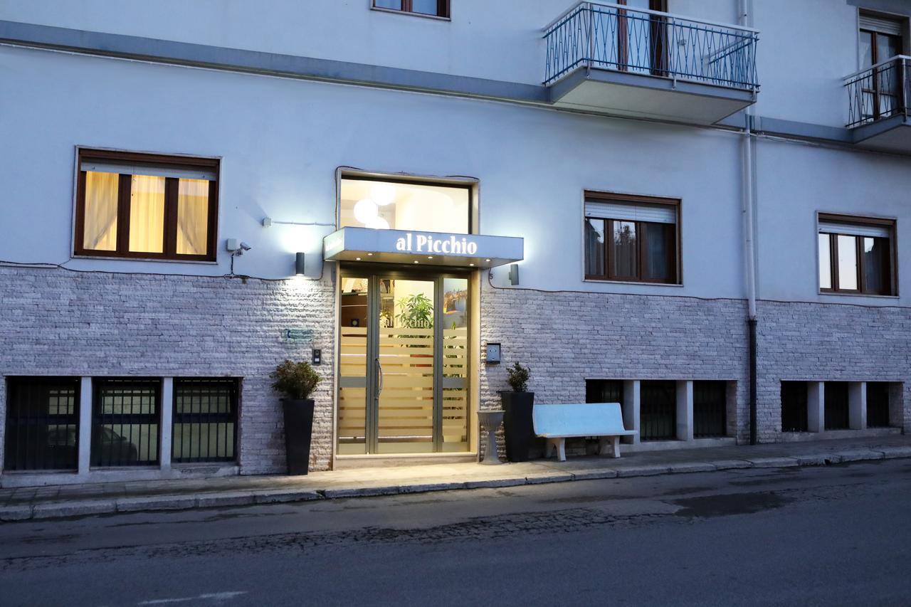B&B Al Picchio Monopoli Buitenkant foto